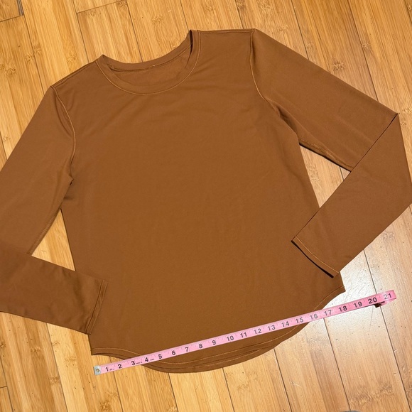 Lululemon High-Neck Running and Training Long Sleeve Shirt
Roasted Brown Size 8 - Picture 10 of 14